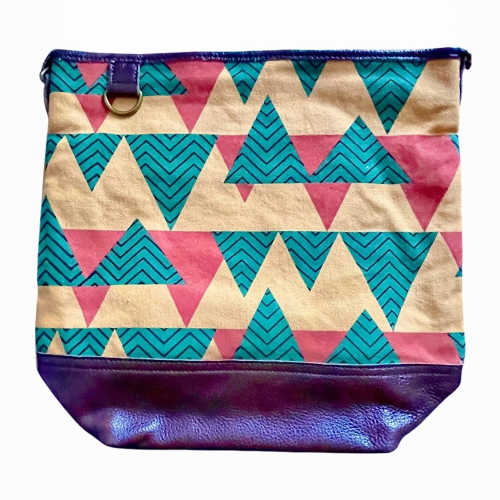 ANNGOTI Cowhide & Canvas Shouldrr Bag, NWT